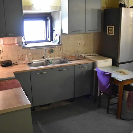 Joy's Maisonette